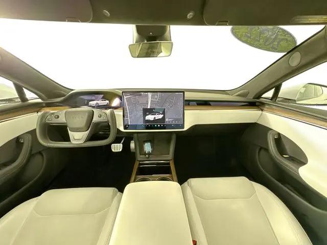 2022 Tesla Model S Dual Motor All-Wheel Drive