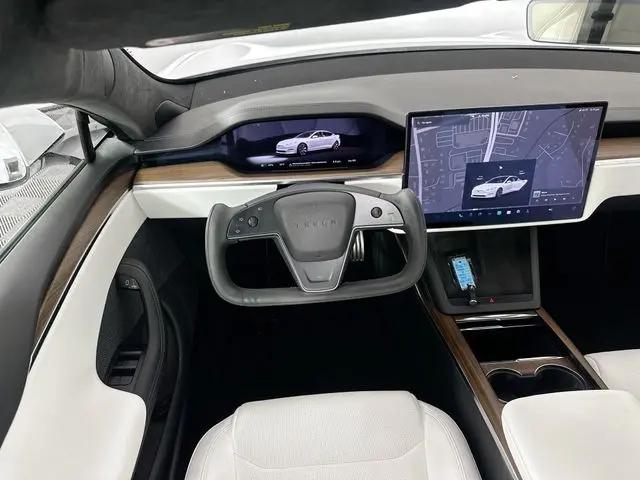 2022 Tesla Model S Dual Motor All-Wheel Drive