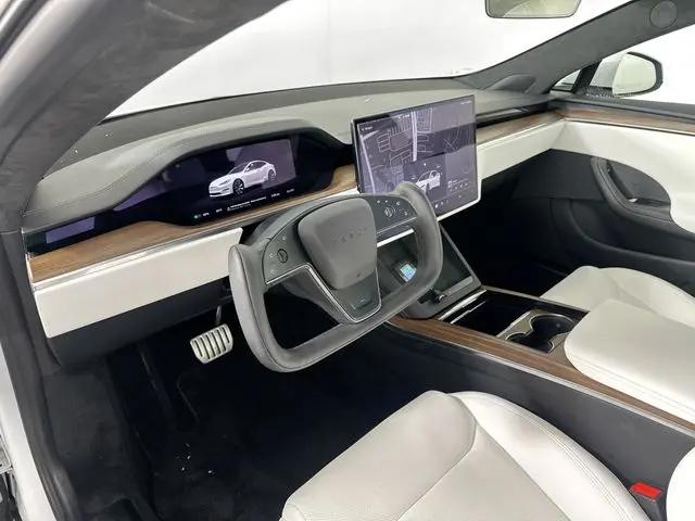 2022 Tesla Model S Dual Motor All-Wheel Drive