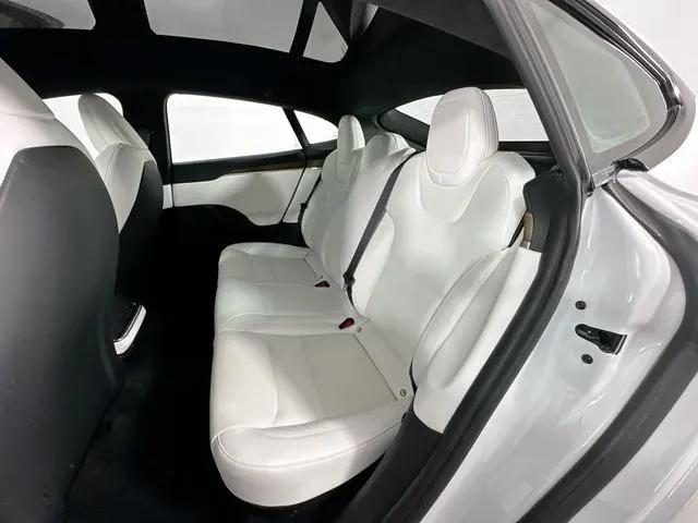 2022 Tesla Model S Dual Motor All-Wheel Drive