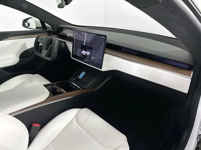 2022 Tesla Model S Dual Motor All-Wheel Drive