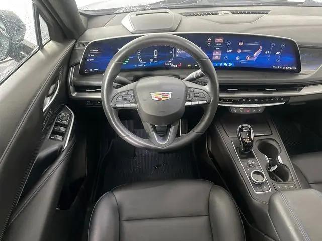 2024 Cadillac XT4 Sport