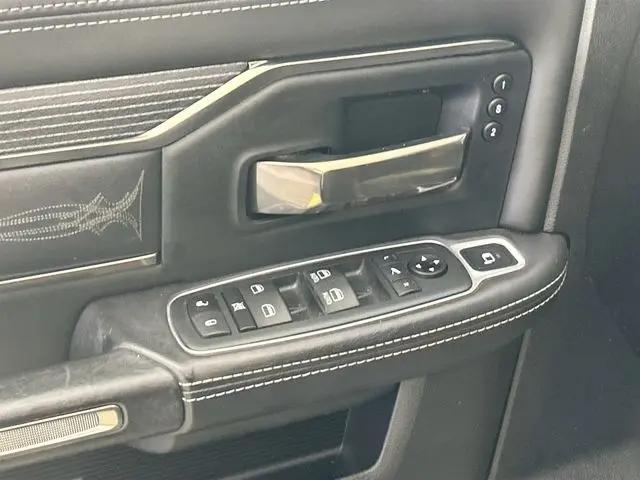 2020 Ram 3500 Limited Crew Cab 4x4 8' Box