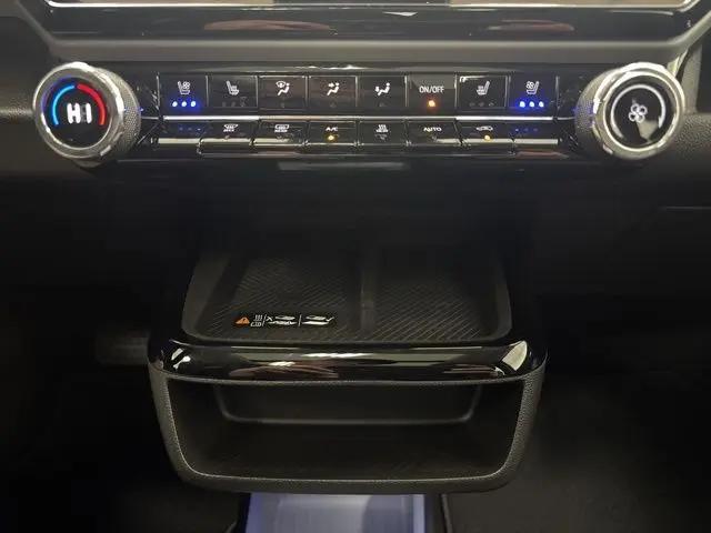 2027 Chevrolet Bolt RS FWD