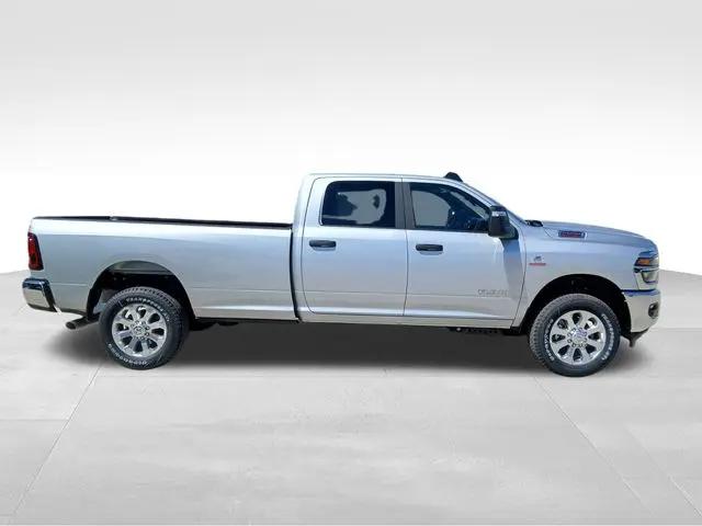 2026 Ram 2500 Big Horn Crew Cab 4x4 8' Box