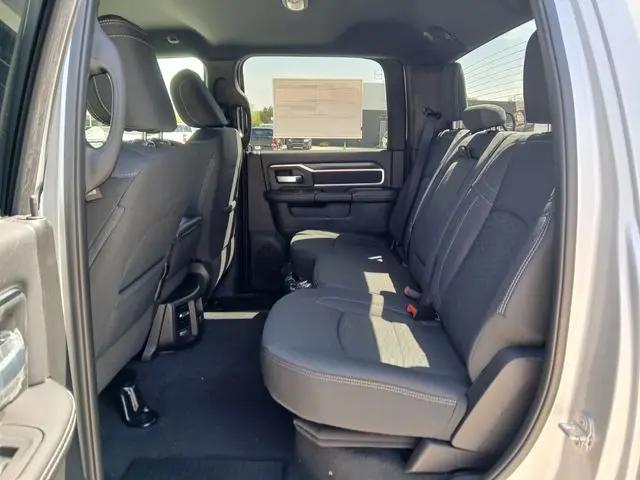 2026 Ram 2500 Big Horn Crew Cab 4x4 8' Box