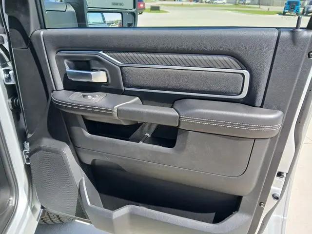 2026 Ram 2500 Big Horn Crew Cab 4x4 8' Box