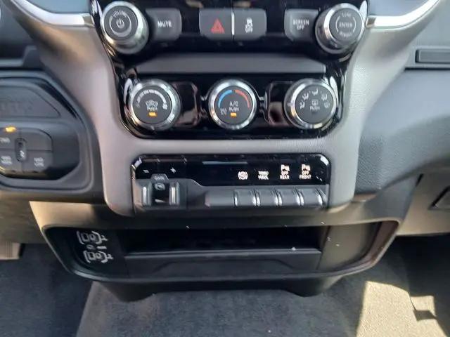 2026 Ram 2500 Big Horn Crew Cab 4x4 8' Box