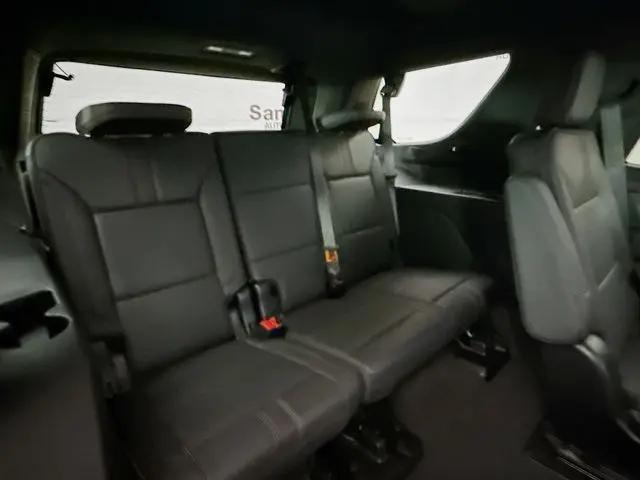 2023 Chevrolet Tahoe 4WD RST
