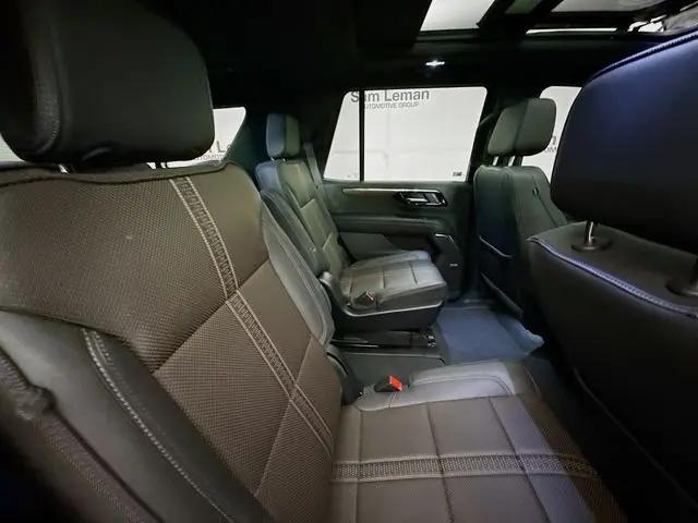 2025 Chevrolet Tahoe 4WD High Country