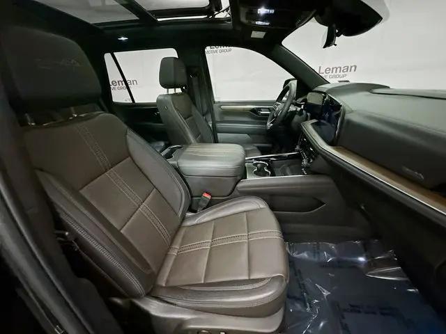 2025 Chevrolet Tahoe 4WD High Country