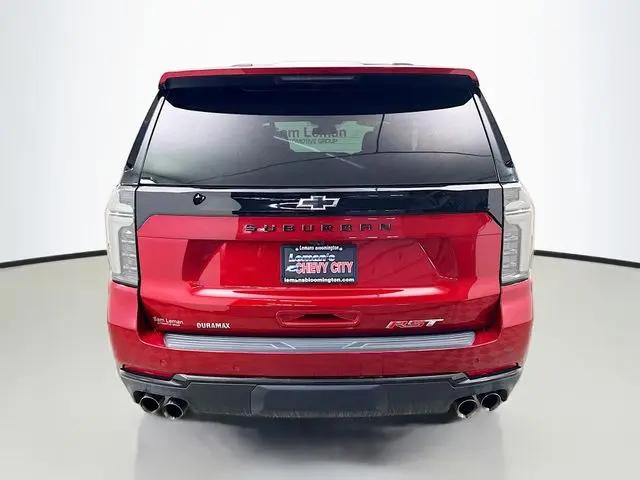 2025 Chevrolet Suburban 4WD RST