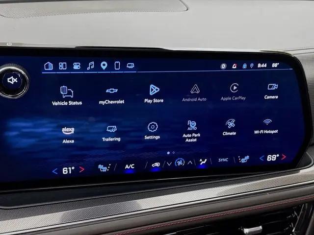 2025 Chevrolet Suburban 4WD RST