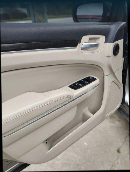 2014 Chrysler 300 300