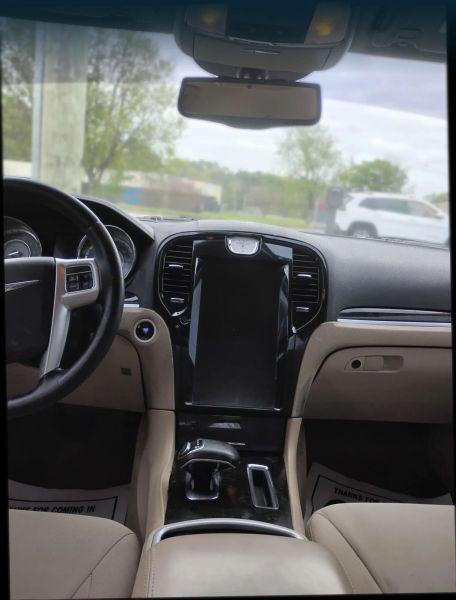 2014 Chrysler 300 300