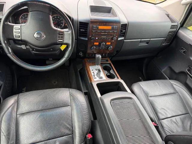 2012 Nissan Titan SL