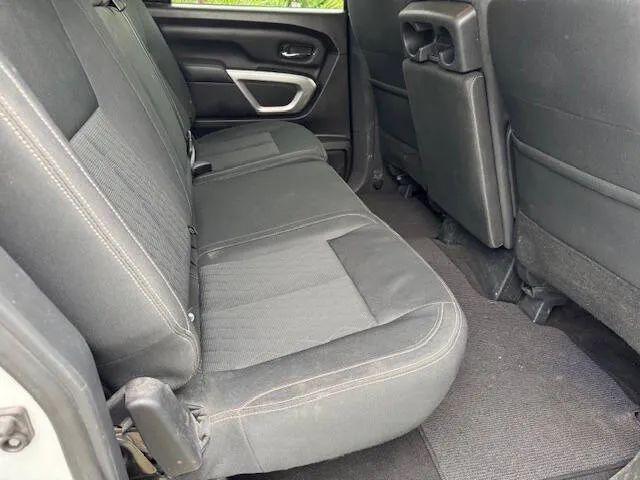 2018 Nissan Titan SV