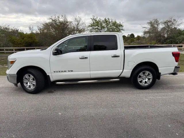2018 Nissan Titan SV