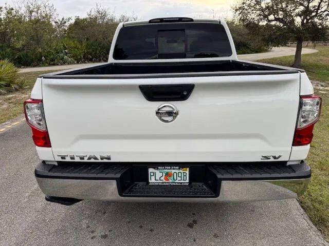 2018 Nissan Titan SV