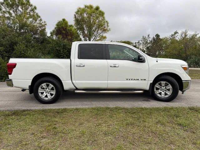 2018 Nissan Titan SV
