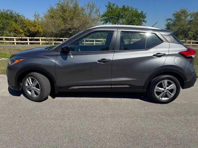 2018 Nissan Kicks S