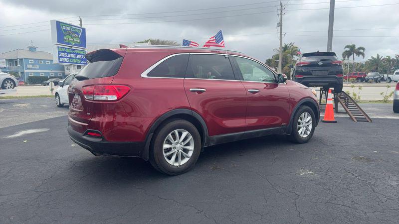 2016 Kia Sorento 2.4L LX