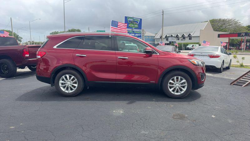 2016 Kia Sorento 2.4L LX