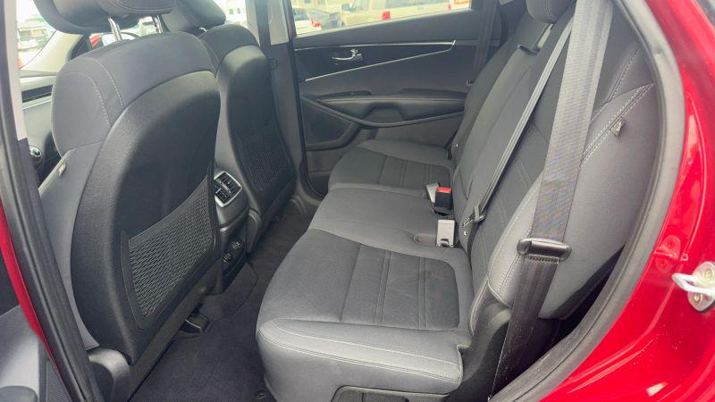 2016 Kia Sorento 2.4L LX