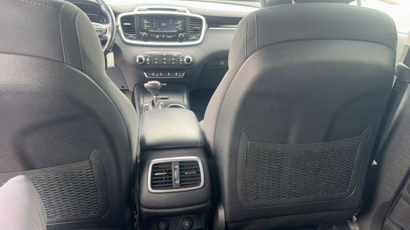 2016 Kia Sorento 2.4L LX