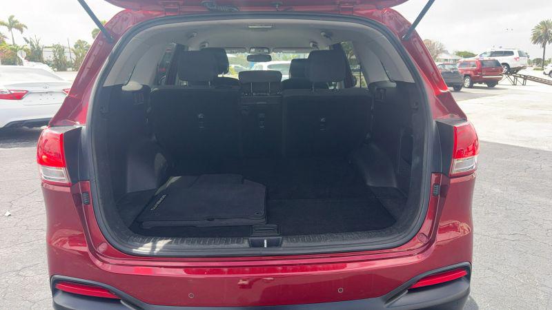 2016 Kia Sorento 2.4L LX