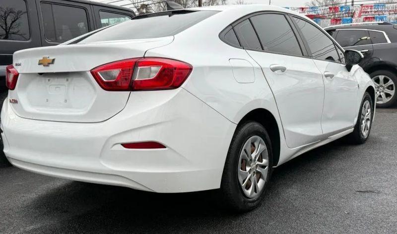 2019 Chevrolet Cruze LS