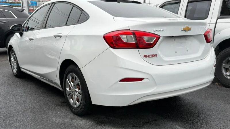 2019 Chevrolet Cruze LS