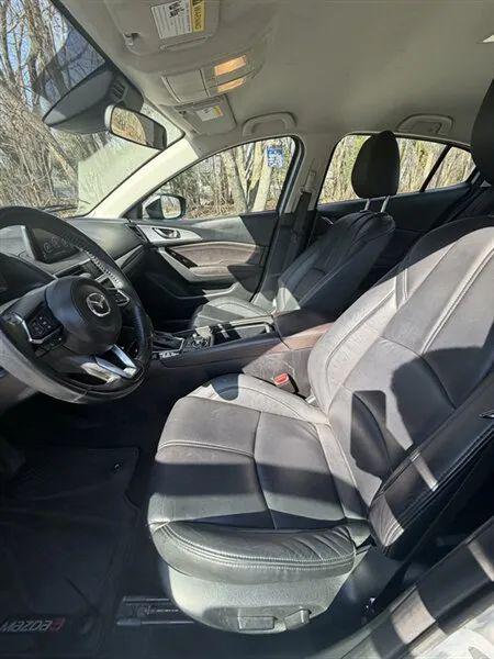2018 Mazda Mazda3 Touring