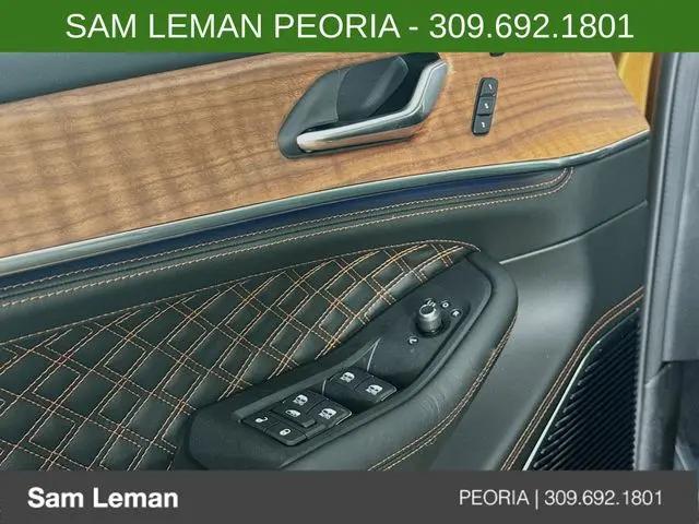 2026 Jeep Grand Cherokee L Summit 4x4