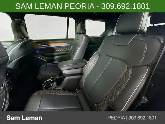 2026 Jeep Grand Cherokee L Summit 4x4