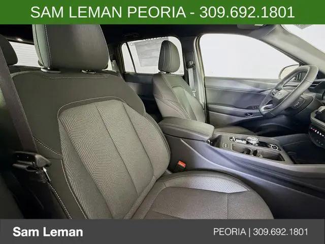 2026 Jeep Cherokee Laredo 4x4