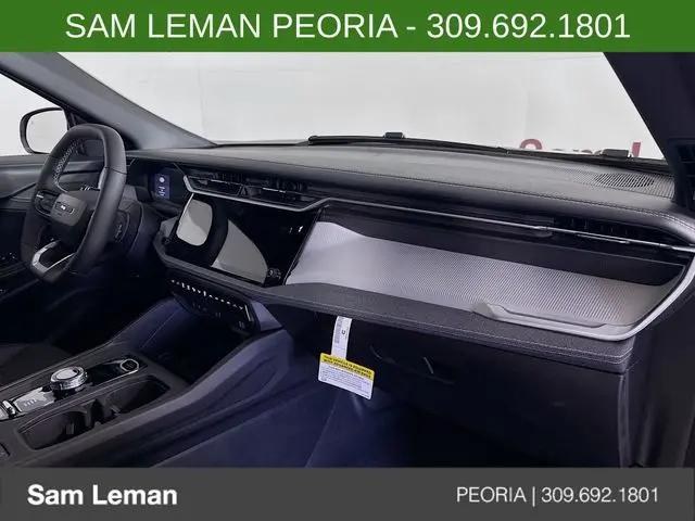 2026 Jeep Cherokee Laredo 4x4