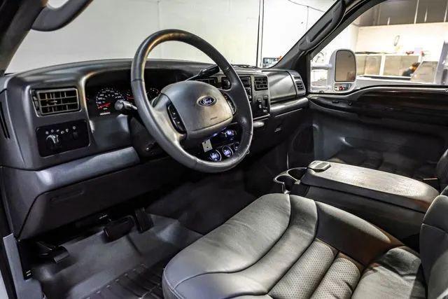 2003 Ford F-450 Base