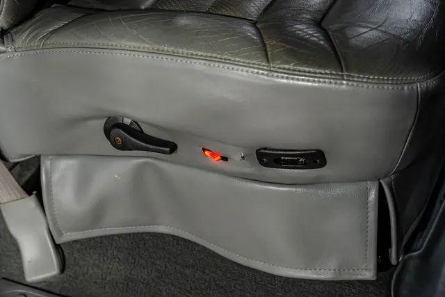 2003 Ford F-450 Base