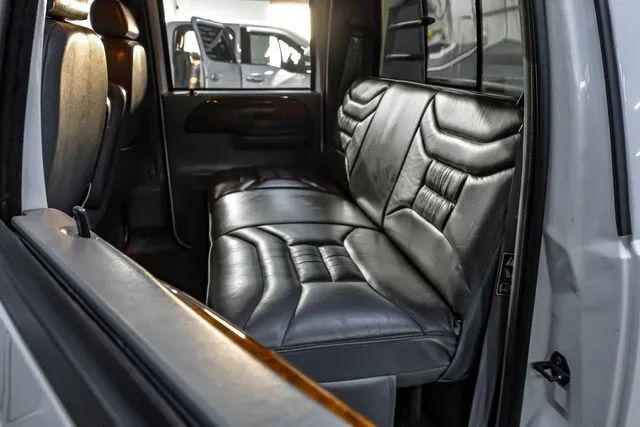 2003 Ford F-450 Base