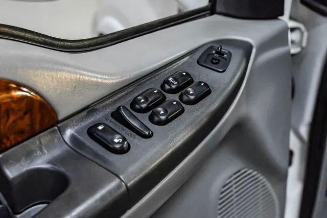 2003 Ford F-450 Base