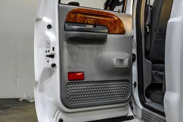 2003 Ford F-450 Base