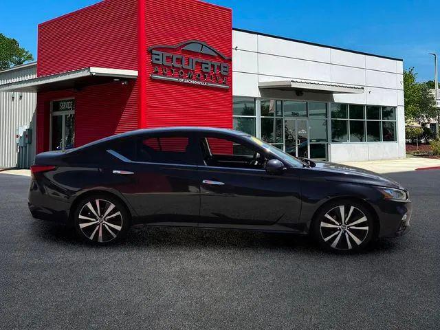 2020 Nissan Altima Platinum FWD