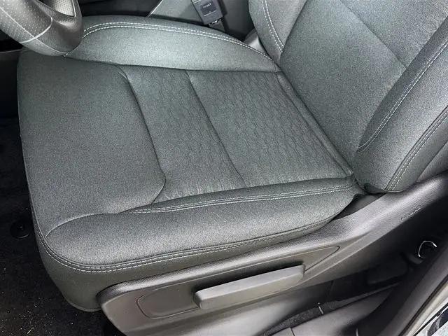 2026 Ram 1500 Express Crew Cab 4x4 57 Box