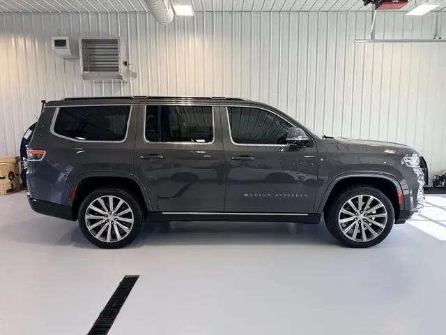 2022 Jeep Grand Wagoneer Series II 4x4