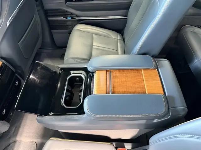 2022 Jeep Grand Wagoneer Series II 4x4