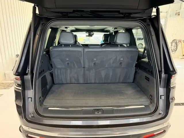 2022 Jeep Grand Wagoneer Series II 4x4