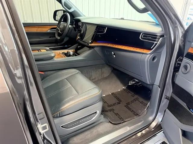 2022 Jeep Grand Wagoneer Series II 4x4