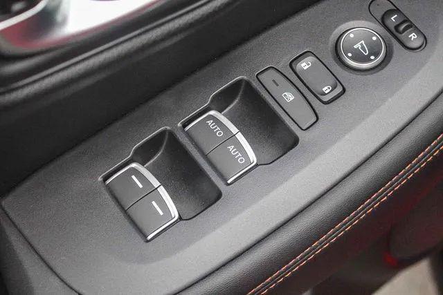 2024 Honda HR-V 2WD Sport