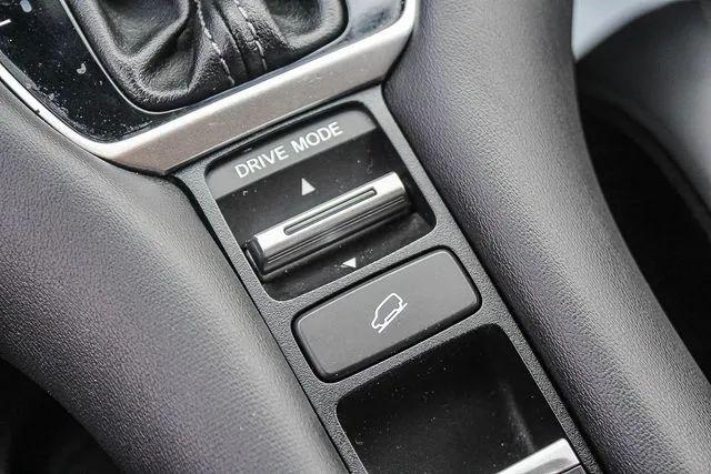 2024 Honda HR-V 2WD EX-L